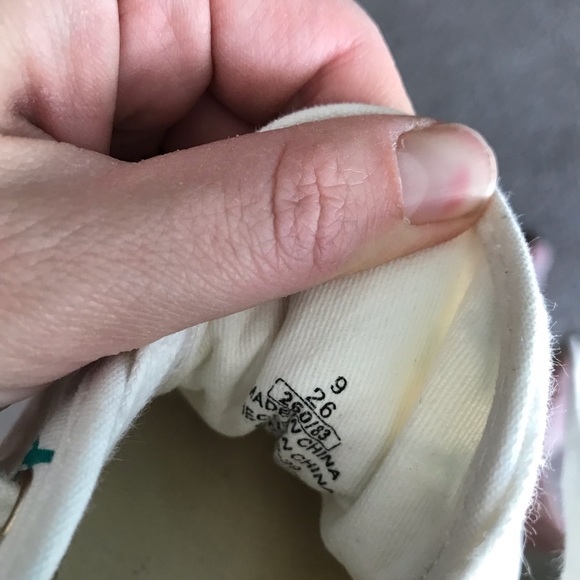 Old navy cactus sneakers - Picture 3 of 3